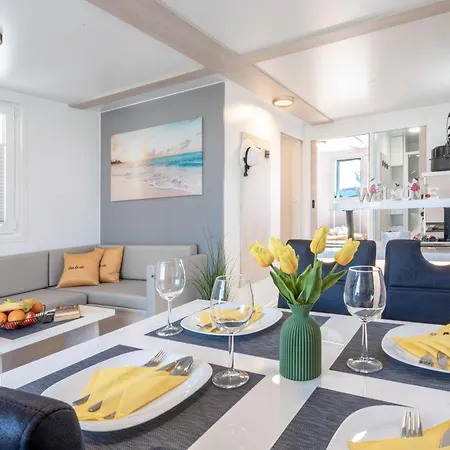 Διαμέρισμα Sea La Vie Luxury Floating House Novigrad - Jacuzzi *
